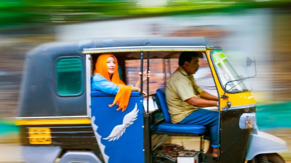 Tuk tuk in movimento